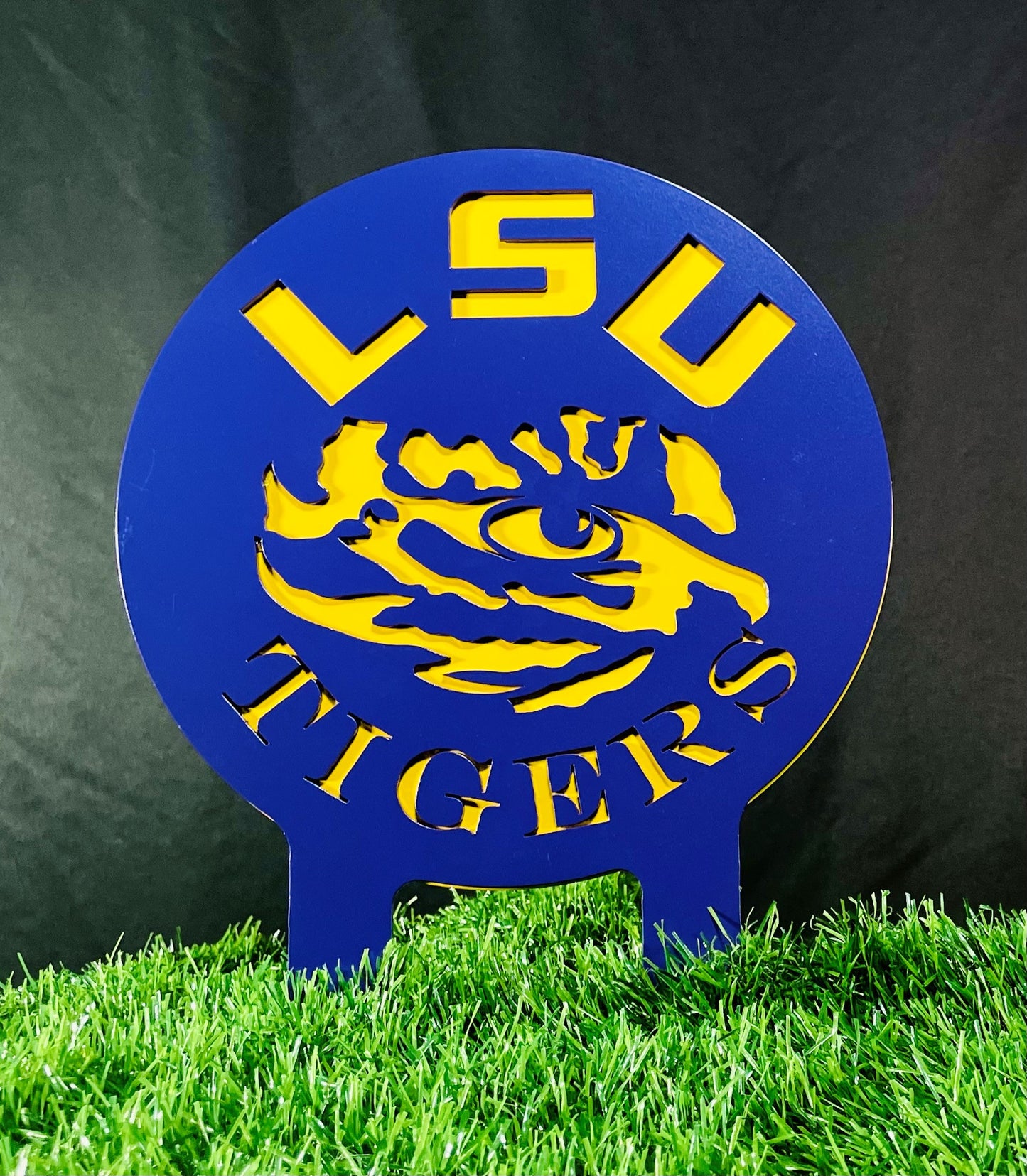 Custom Metal Golf Course Tee Markers