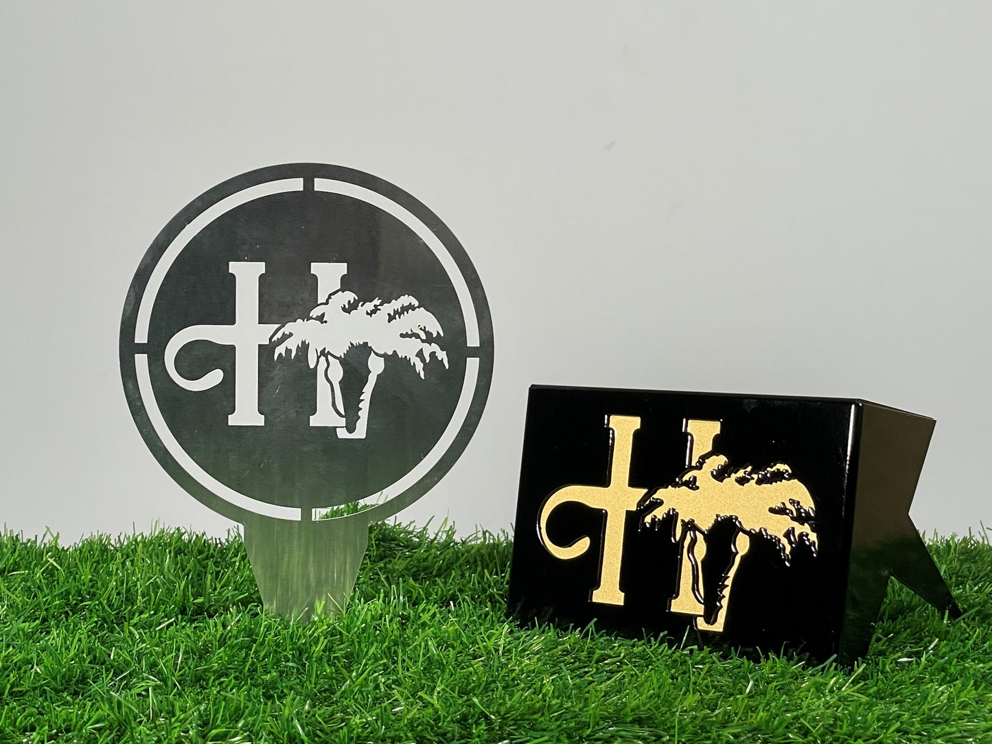 Custom Metal Golf Course Tee Markers
