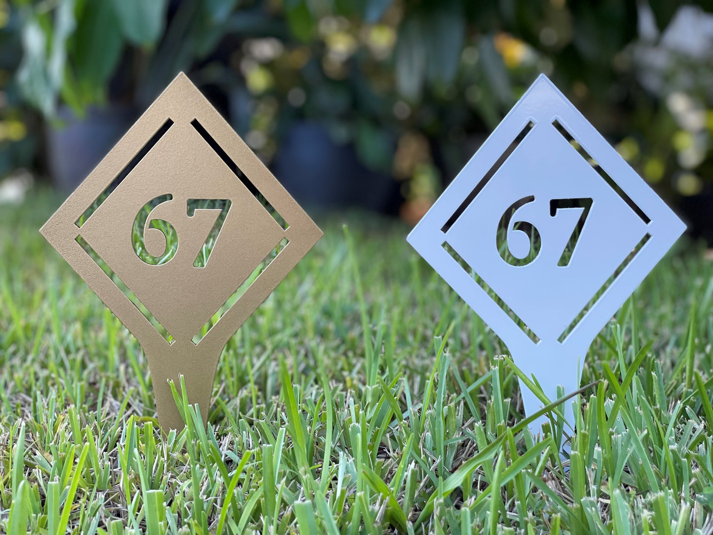 Custom Metal Golf Course Tee Markers