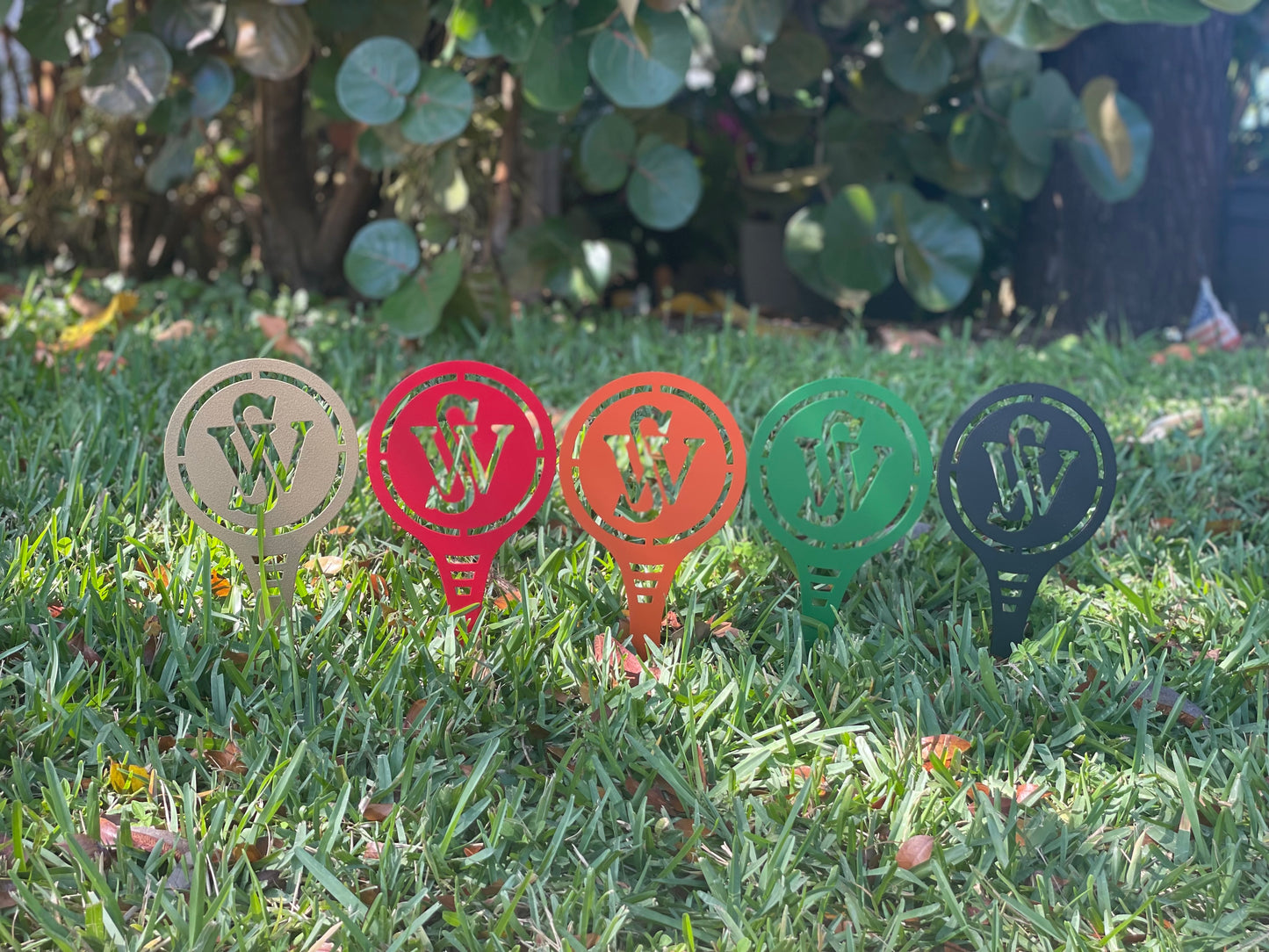 Custom Metal Golf Course Tee Markers