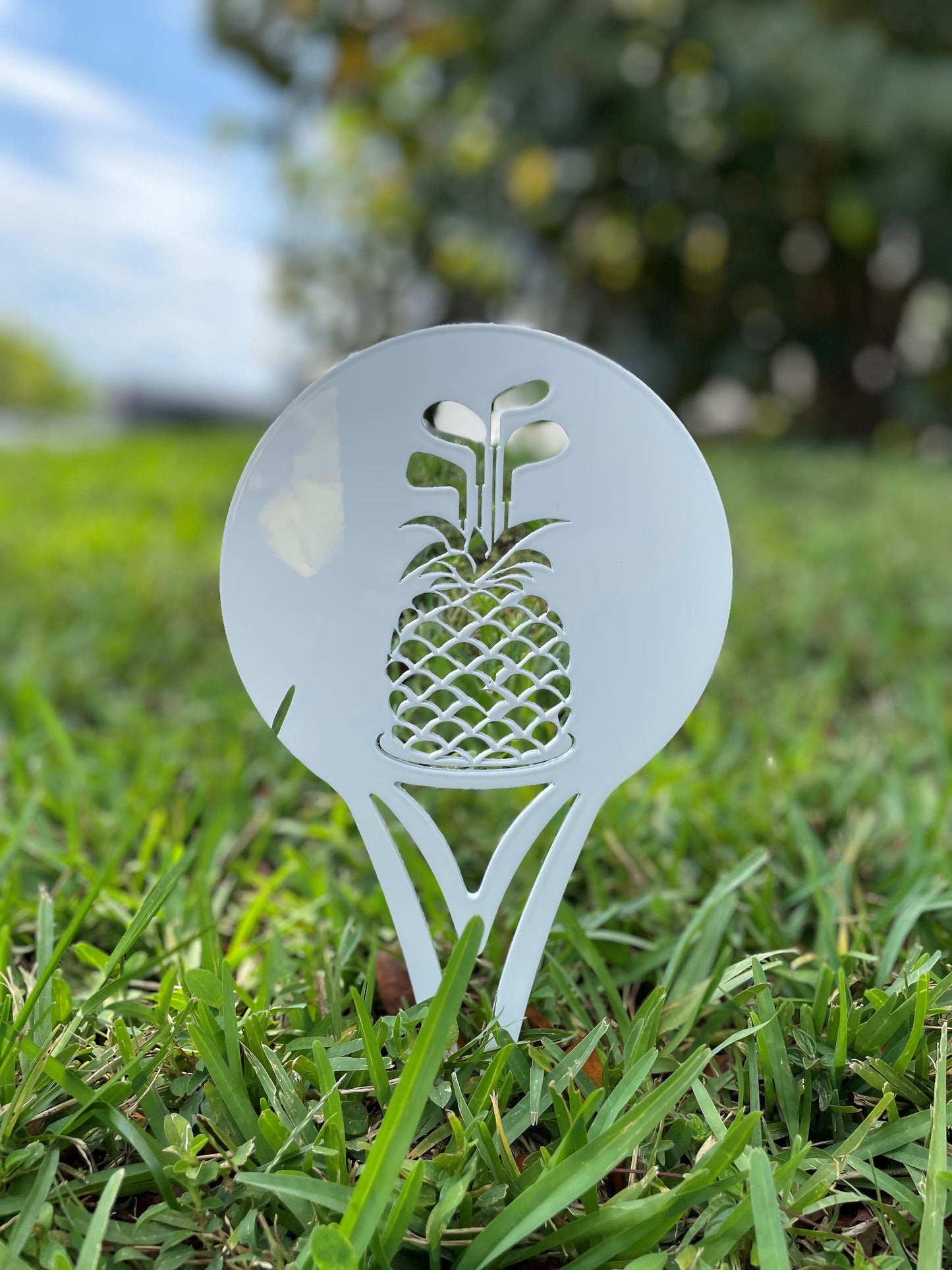 Custom Metal Golf Course Tee Markers