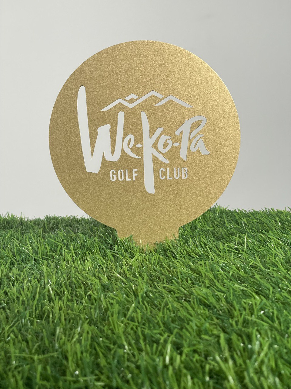 Custom Metal Golf Course Tee Markers