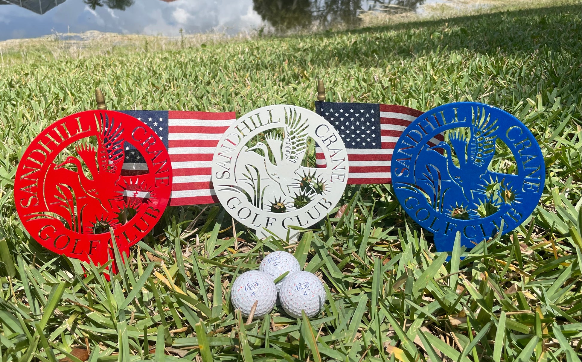 golf flags and markers